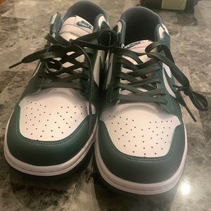 Spartan Green Mens Nike dunks